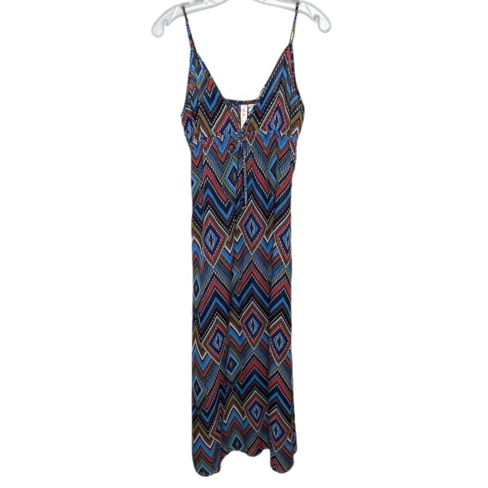 Miken Dress‎